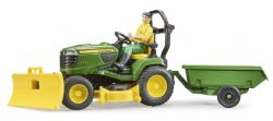 BRUDER - TRACTEUR TONDEUSE JOHN DEERE AVEC REMORQUE ET FIGURINE #09824